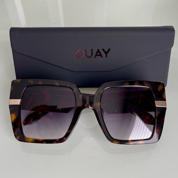 NWT QUAY Notorious Sunglasses